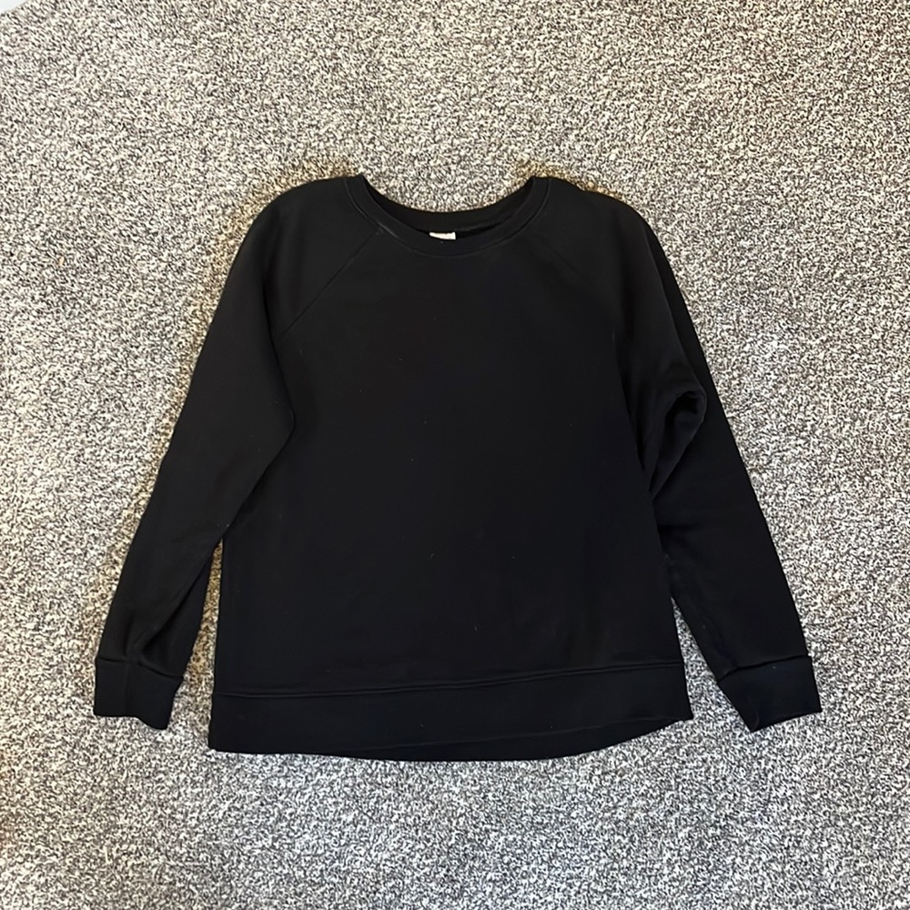 Woman Black Crewneck